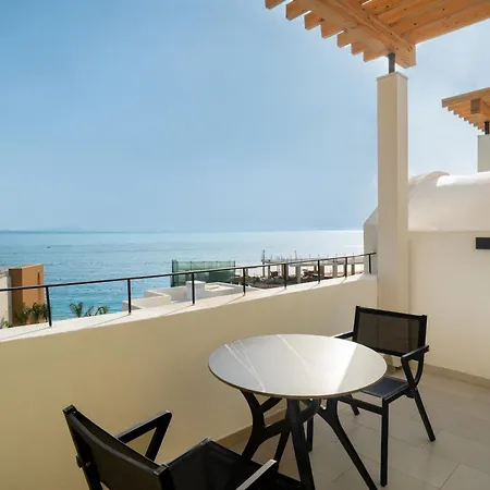 Hotel Santorini Drymades Himarë