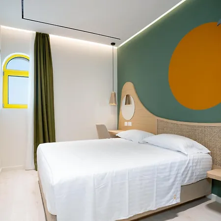 Hotel Santorini Drymades *