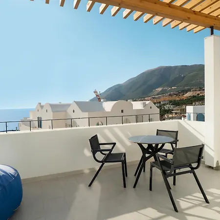 Hotel Santorini Drymades Himarë