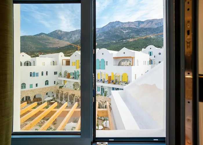 Santorini Drymades Hotel *