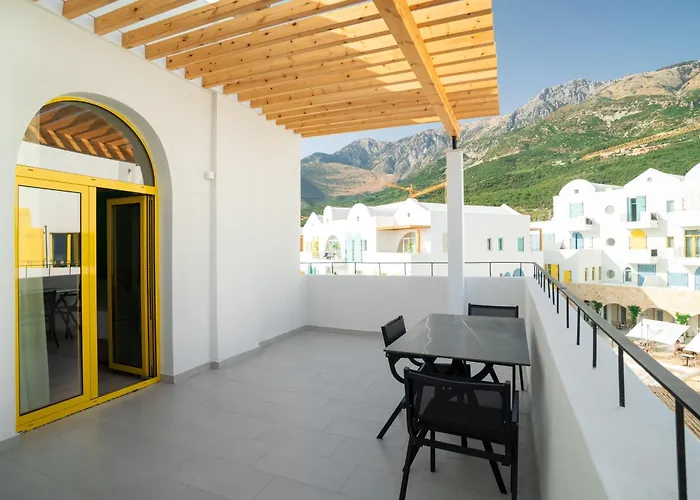 Hotel Santorini Drymades Himare